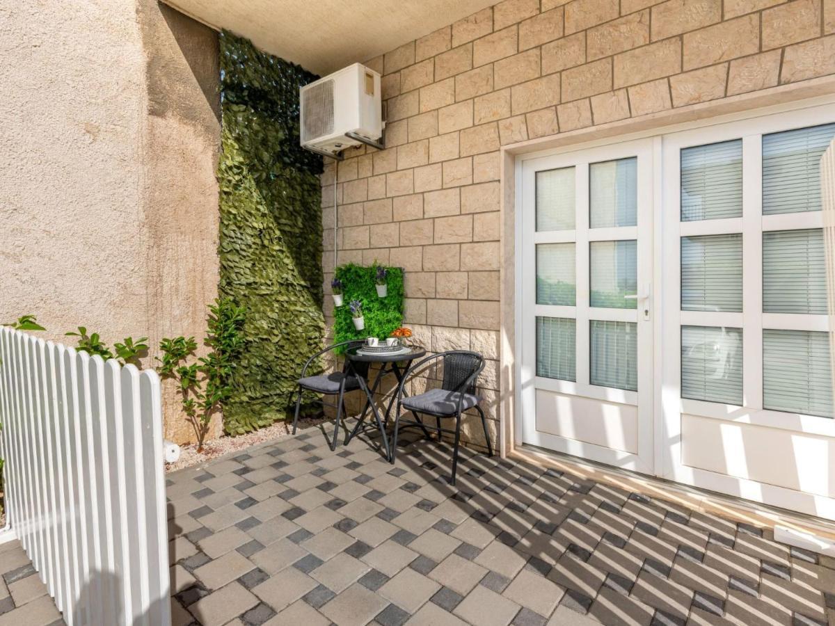 Apartment Niko 2 By Interhome Duće Esterno foto